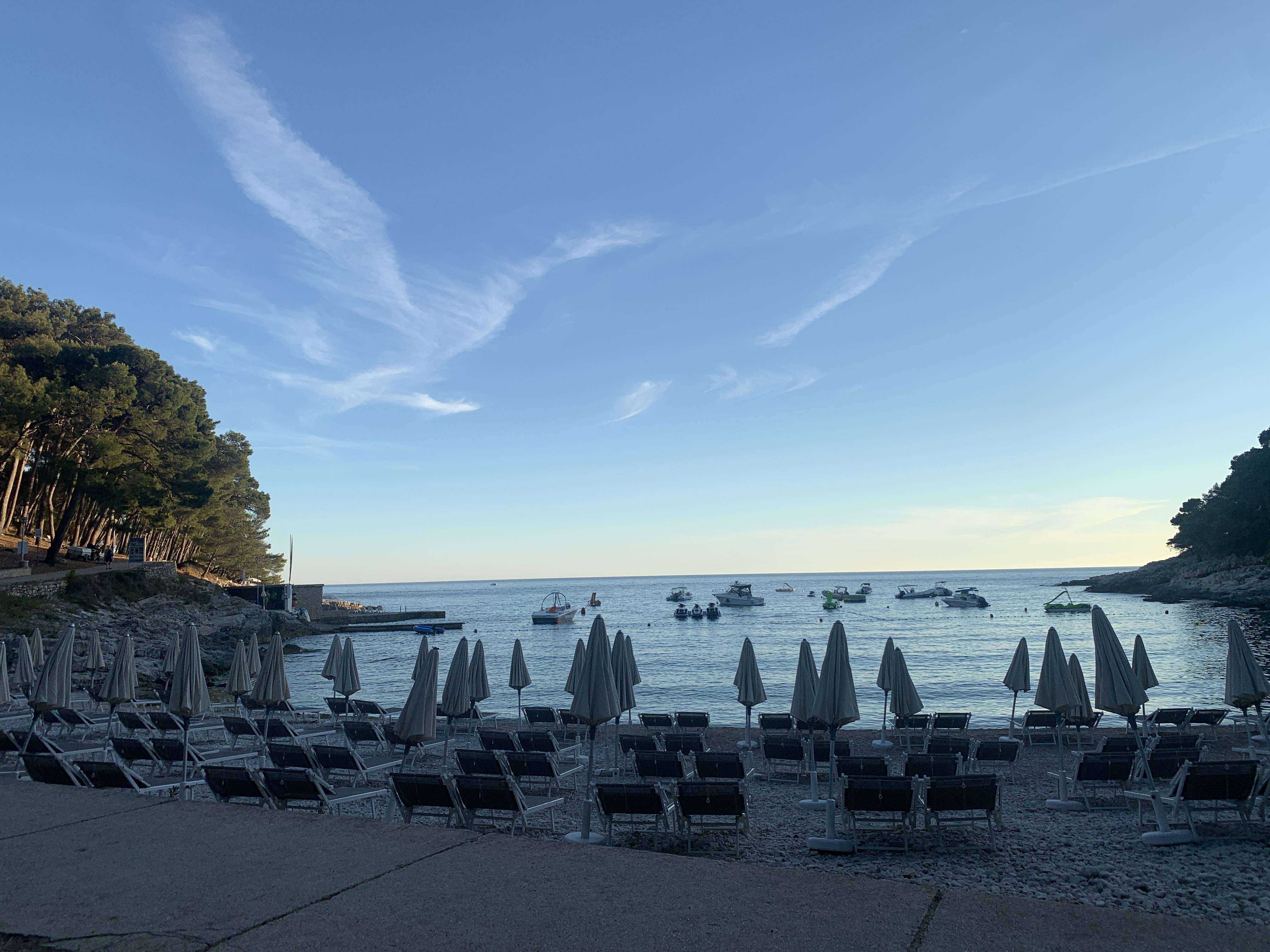 Veli Žal – ležadlá pripravené na relax